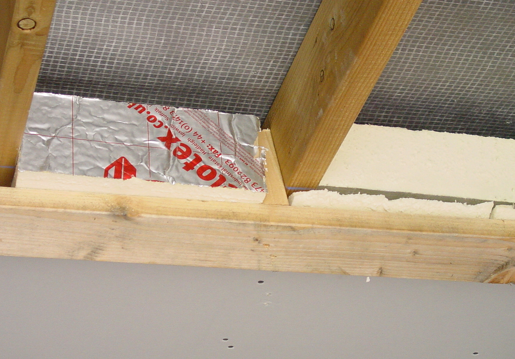 Insulation in lobby roof